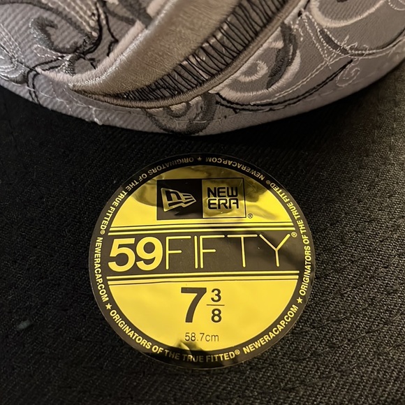 Toronto fitted cap 7 3/8 - Picture 5 of 5